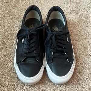 Vans Ultra Cush Leather Sneakers